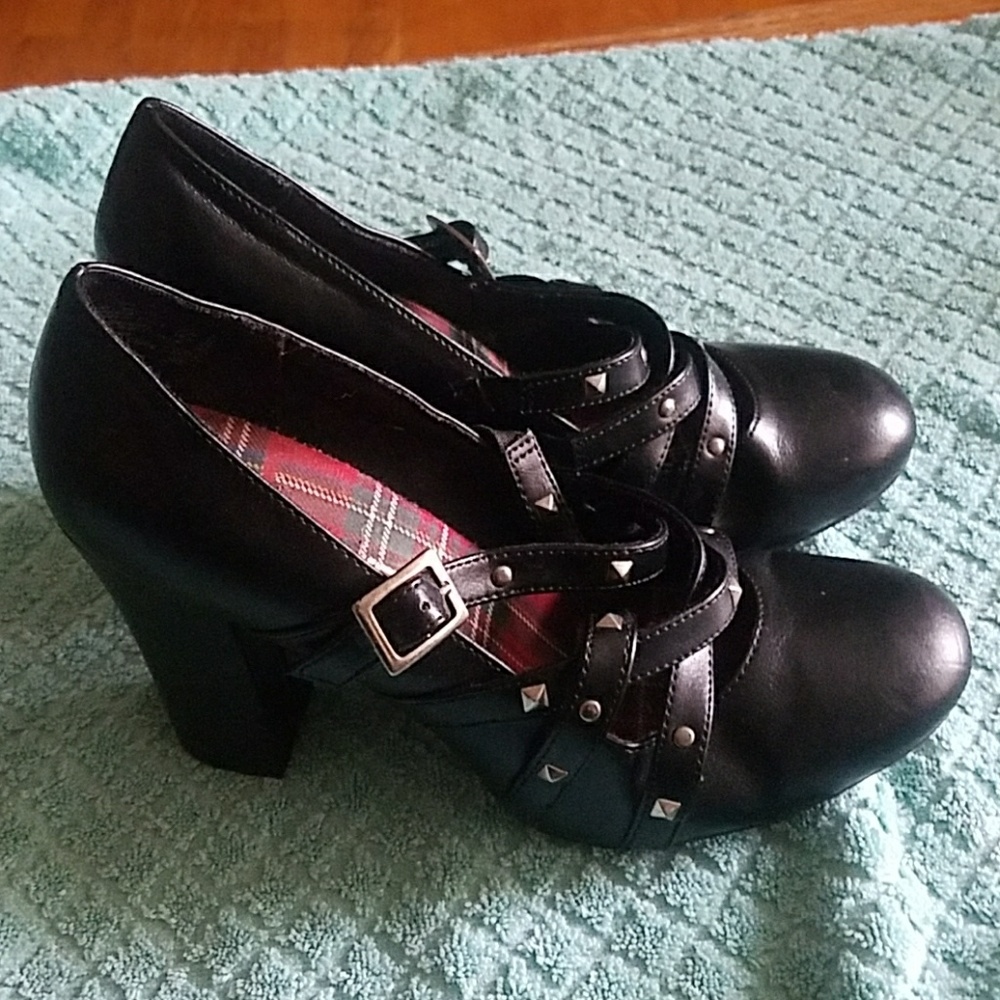 Chunky heels